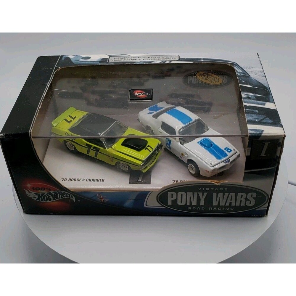 Hot Wheels 2002 100% Pony Wars Vintage Road Racing ’70 Charger & ’70 Firebird